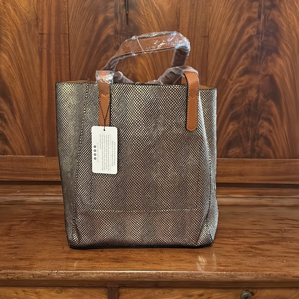 Brand New Gold Bag Am💛ur - Picture 3 of 11